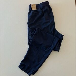 Nike Yoga athletic pants lightweight, hidden pockets, Tall, Navy